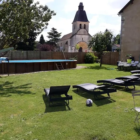 Hotes De L'isle 招待所 Saint-Medard-de-Mussidan