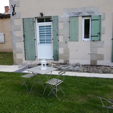 בית הארחה Hotes De L'isle