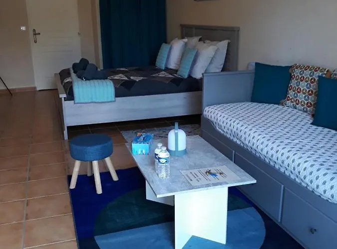 게스트하우스 Hotes De L'isle Saint-Medard-de-Mussidan